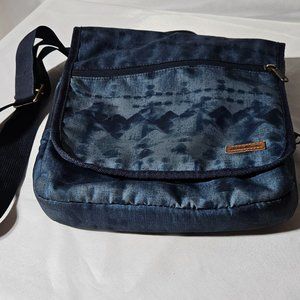 Eddie Bauer travel crossbody
